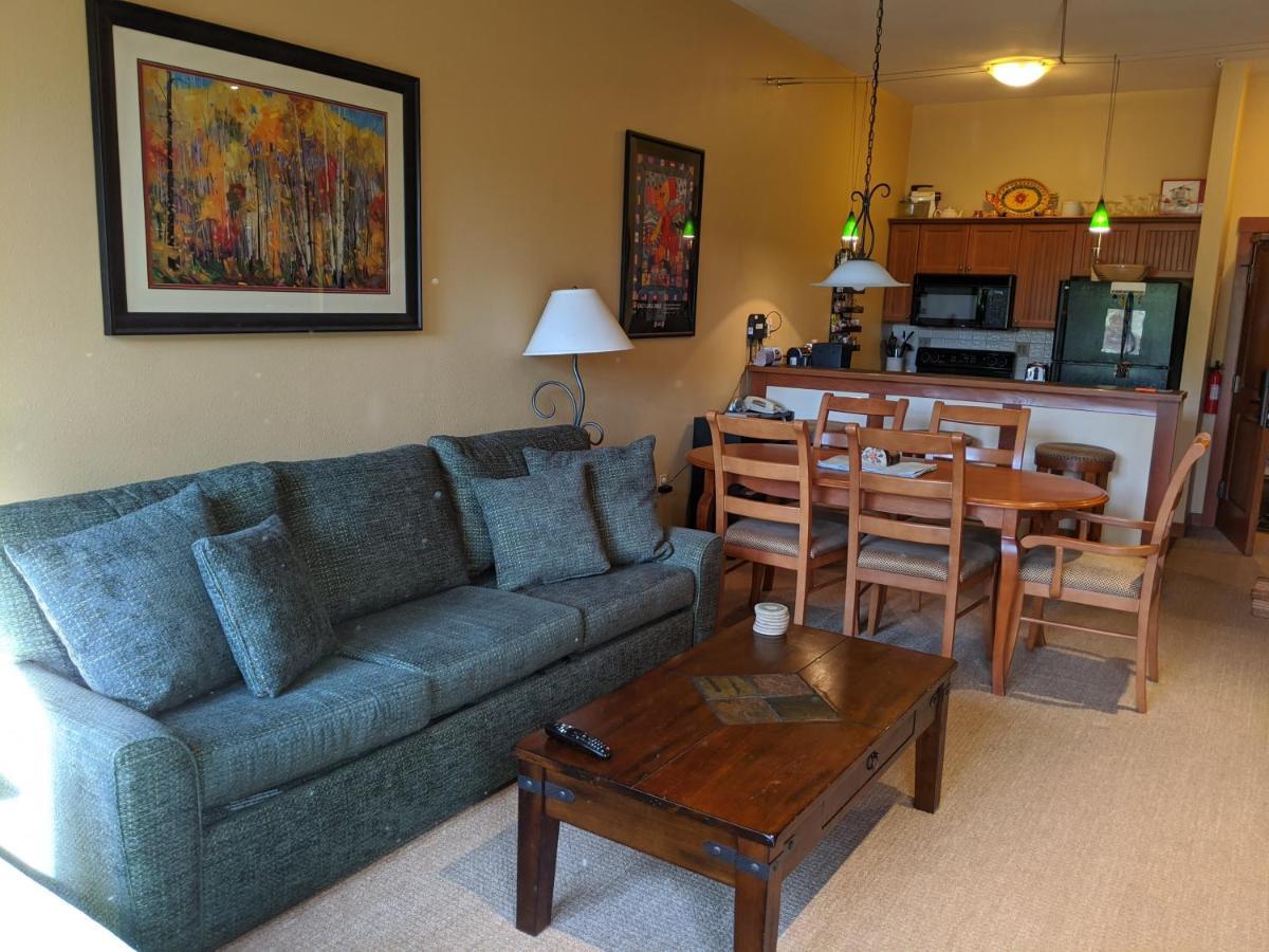 Stunning At Solitude, Steps From Chair Lift, East #103 Brighton Bagian luar foto