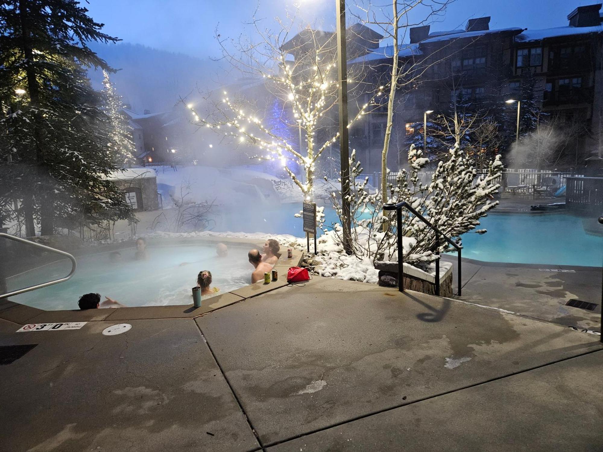 Stunning At Solitude, Steps From Chair Lift, East #103 Brighton Bagian luar foto